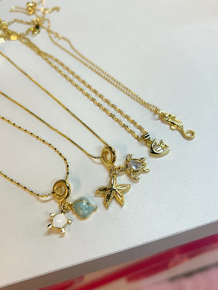 Cadenitas de mar